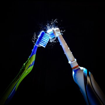Toothbrush battle in a spotlight