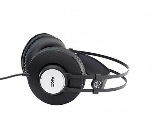 akg k72 headphones closed-back black wired side angle