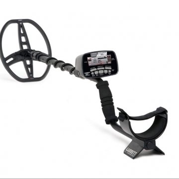 garrett at-pro metal detector