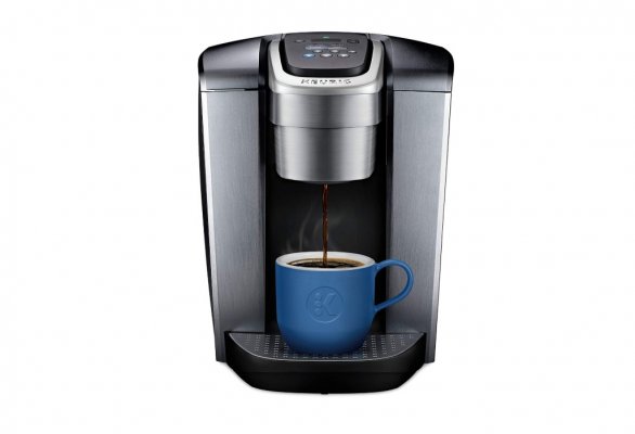  Keurig K-Elite Coffee Maker Overview blue cup of coffee