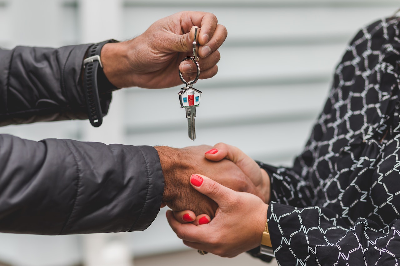 getting keys to new home 