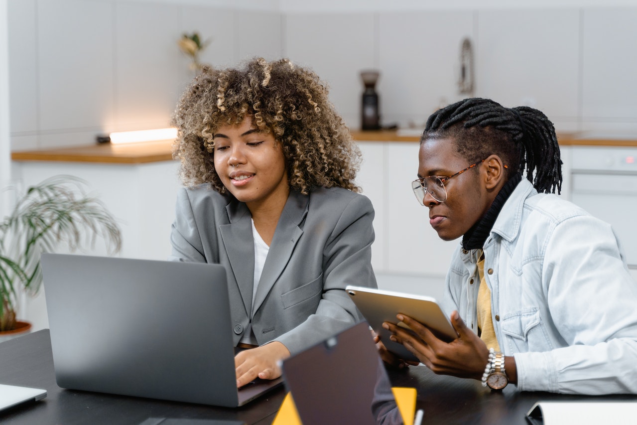 two people having a meeting