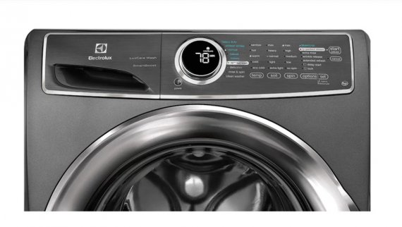 Electrolux Perfect Steam with LuxCare
