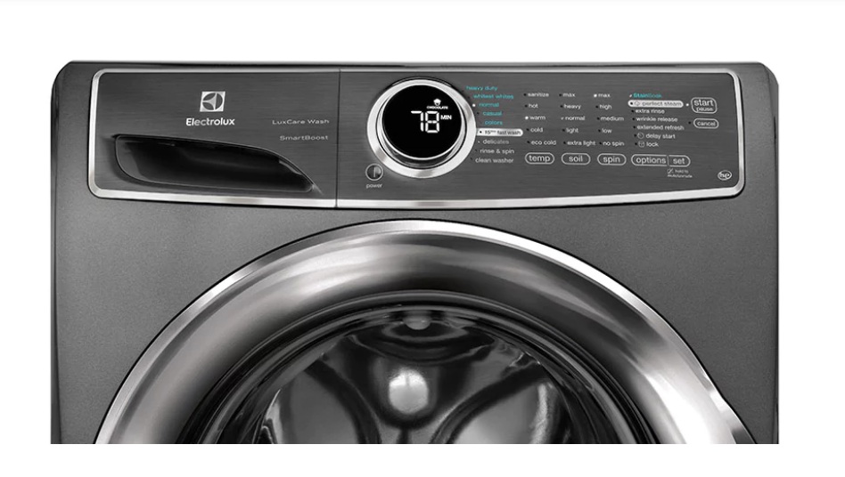 Electrolux Perfect Steam with LuxCare Review 2020 Best Review Guide