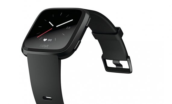 Fitbit Versa smartwatch black